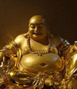 Le bouddha rieur ... un porte-bonheur toujours souriant
